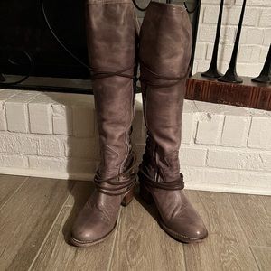 Freebird by Steven Brown Heeled Boots